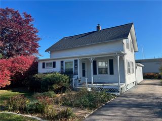 39 Reynolds Street, North Kingstown, RI 02852
