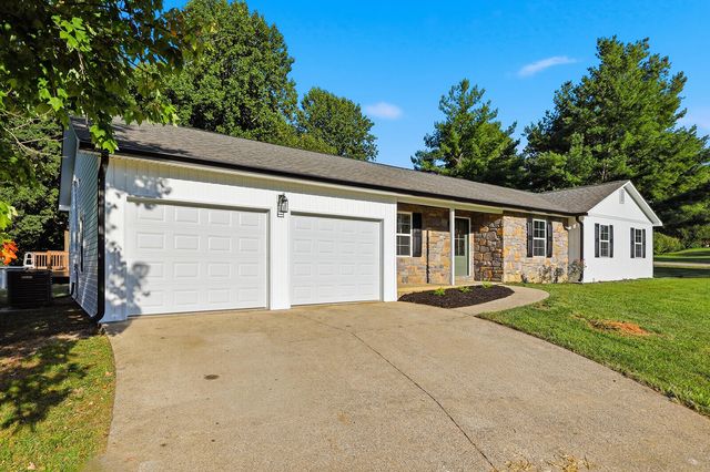 2006 Wilson Lane, Lawrenceburg, KY 40342
