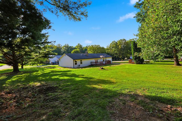 2006 Wilson Lane, Lawrenceburg, KY 40342