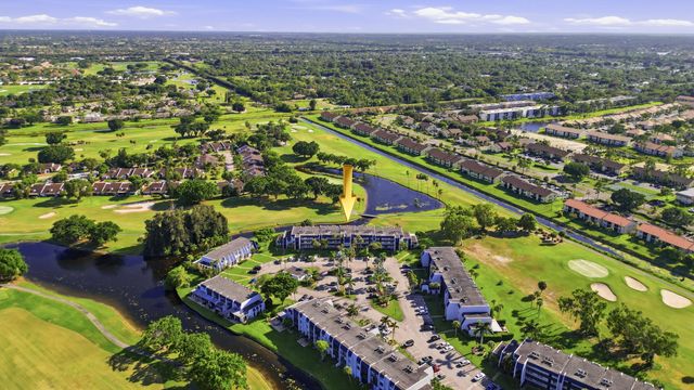 4489 Luxemburg Court 202, Lake Worth, FL 33467