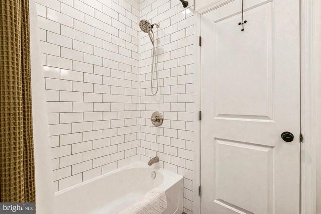 1231 E MOYAMENSING AVE, Philadelphia, PA 19147