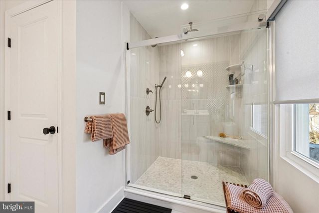 1231 E MOYAMENSING AVE, Philadelphia, PA 19147