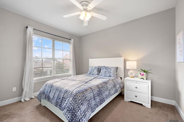 12494 Chartres Dr, Gonzales, LA 70737