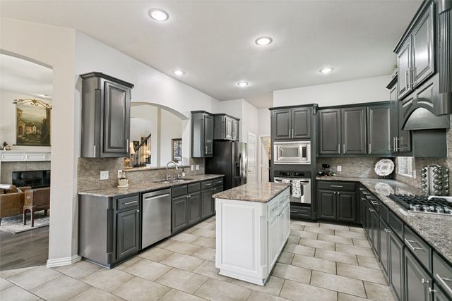 1195 Dodgeton Drive, Frisco, TX 75033