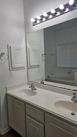 9407 Herons Grove Lane, Katy, TX 77494