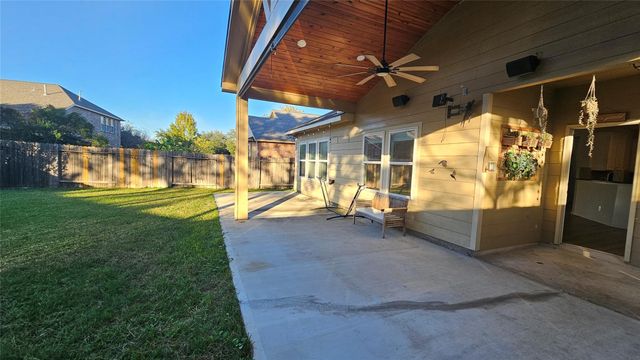 9407 Herons Grove Lane, Katy, TX 77494