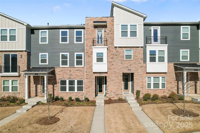 1645 Unison Drive, Charlotte, NC 28262