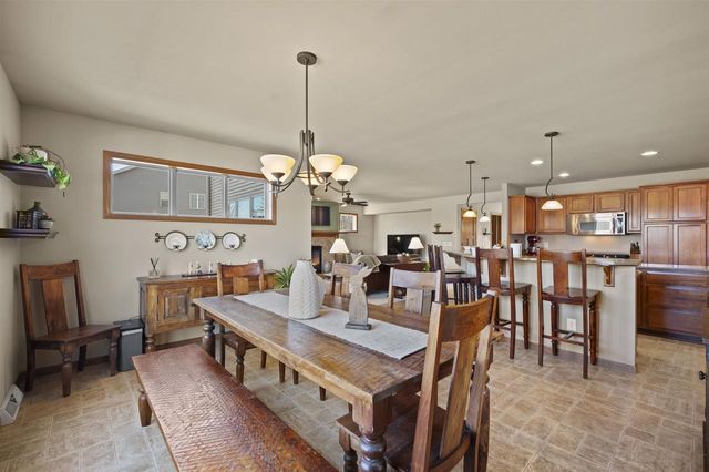 2638 Sweet Sparrow Place, Sun Prairie, WI 53590