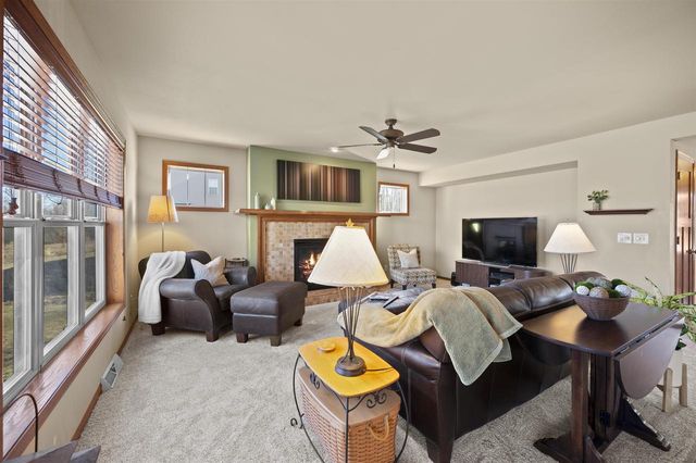 2638 Sweet Sparrow Place, Sun Prairie, WI 53590