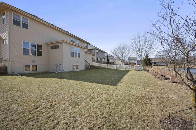 2638 Sweet Sparrow Place, Sun Prairie, WI 53590