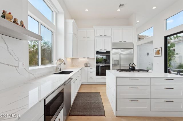 11613 N 120TH Street, Scottsdale, AZ 85259