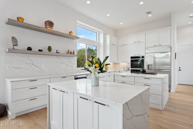 11613 N 120TH Street, Scottsdale, AZ 85259