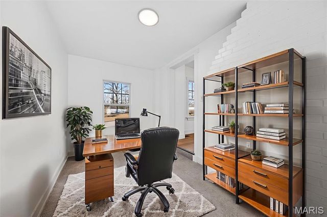 14 Armin Lane, Webster Groves, MO 63119