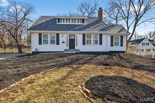 14 Armin Lane, Webster Groves, MO 63119