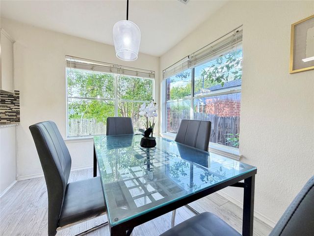 9802 Copper Creek DR, Austin, TX 78729