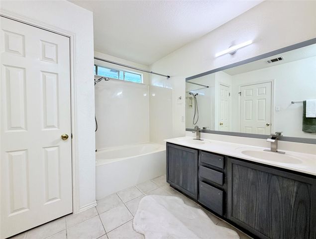 9802 Copper Creek DR, Austin, TX 78729