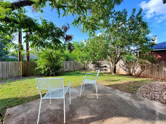 9802 Copper Creek DR, Austin, TX 78729