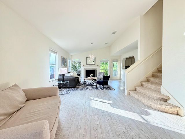 9802 Copper Creek DR, Austin, TX 78729