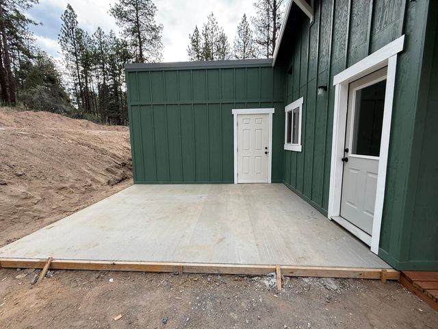 7238 Teal Drive, Bonanza, OR 97623