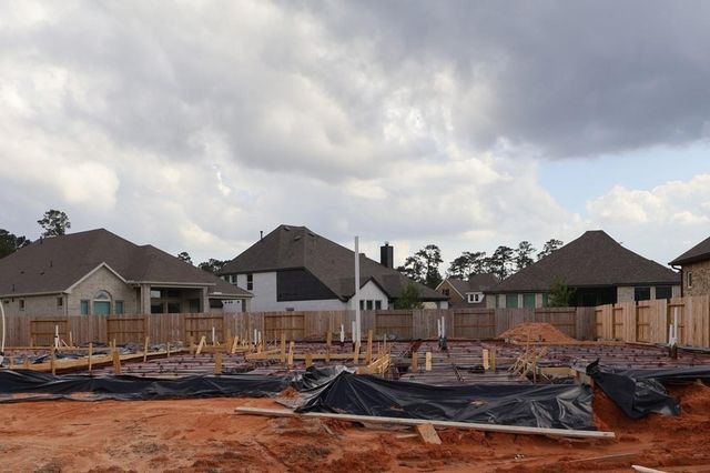 128 Silverbow Creek Way, Conroe, TX 77304