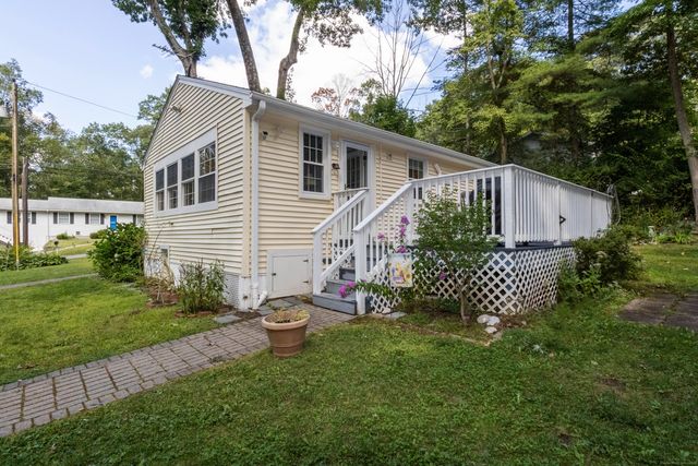 34 Spafford Drive, Lebanon, CT 06249