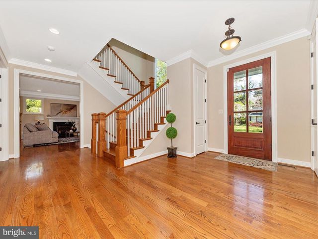 8700 MELWOOD RD, Bethesda, MD 20817