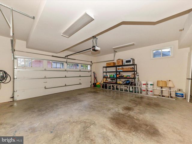 8700 MELWOOD RD, Bethesda, MD 20817