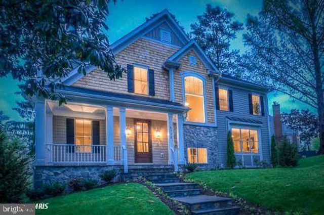 8700 MELWOOD RD, Bethesda, MD 20817