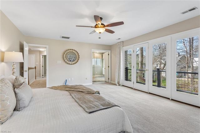 305 Hollingsworth CT, Yorktown, VA 23693