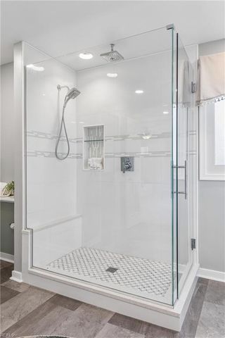 305 Hollingsworth CT, Yorktown, VA 23693