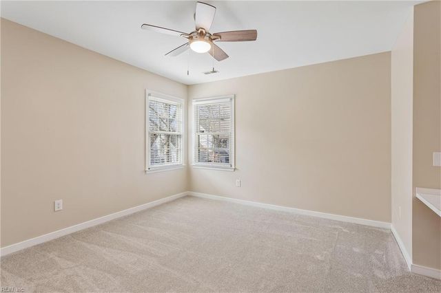 305 Hollingsworth CT, Yorktown, VA 23693