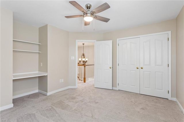 305 Hollingsworth CT, Yorktown, VA 23693