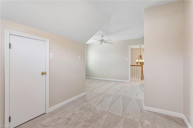 305 Hollingsworth CT, Yorktown, VA 23693