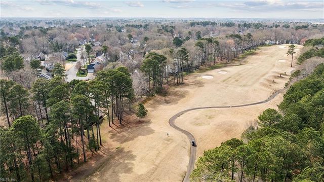 305 Hollingsworth CT, Yorktown, VA 23693