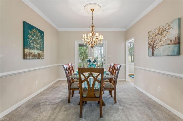 305 Hollingsworth CT, Yorktown, VA 23693