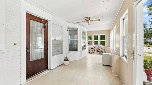 221 S Poplar Street, Lagrange, IN 46761