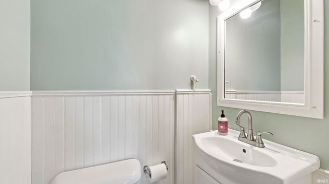 221 S Poplar Street, Lagrange, IN 46761