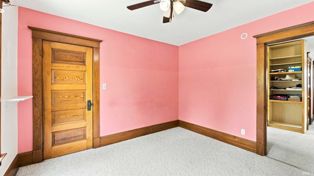 221 S Poplar Street, Lagrange, IN 46761