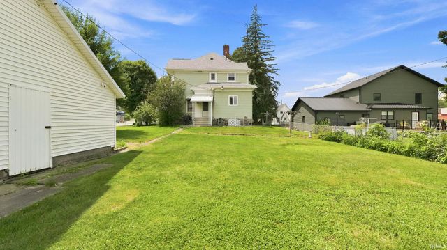 221 S Poplar Street, Lagrange, IN 46761