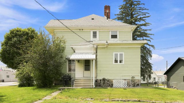 221 S Poplar Street, Lagrange, IN 46761