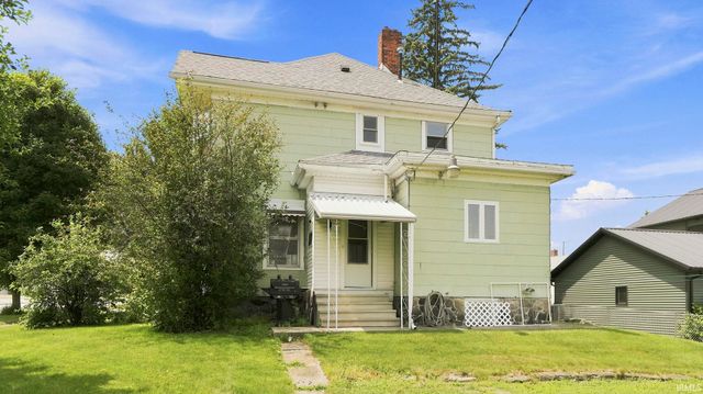 221 S Poplar Street, Lagrange, IN 46761