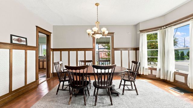 221 S Poplar Street, Lagrange, IN 46761