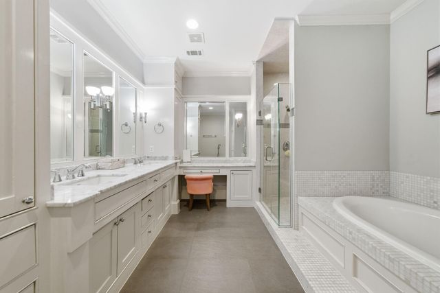 4915 Chenevert Street, Houston, TX 77004