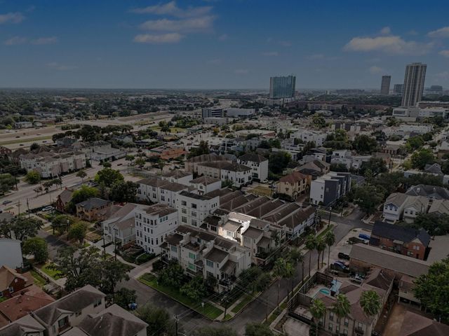 4915 Chenevert Street, Houston, TX 77004