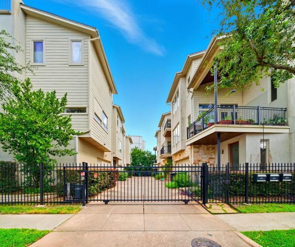 4915 Chenevert Street, Houston, TX 77004