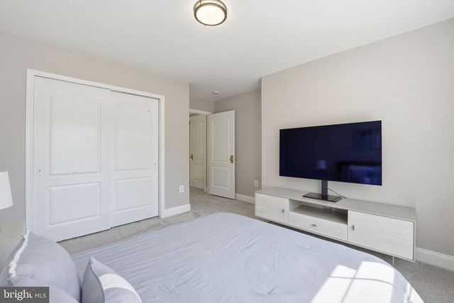 15137 GOLF VIEW DR, Haymarket, VA 20169
