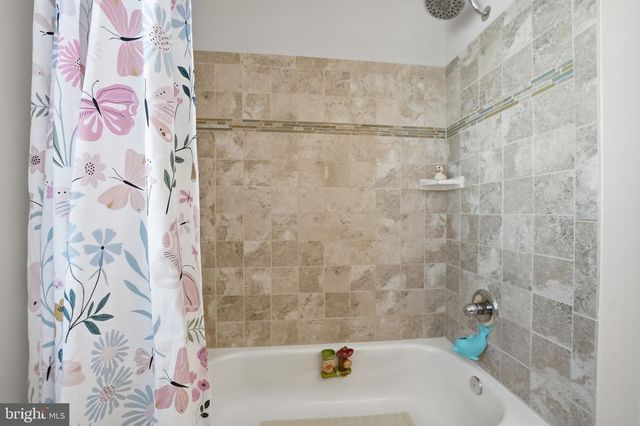 15137 GOLF VIEW DR, Haymarket, VA 20169