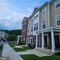 107 KRAMER CT, Florence, NJ 08518