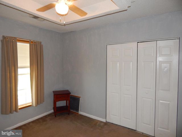 2553 WARM SPRINGS RD, Shenandoah Junction, WV 25442