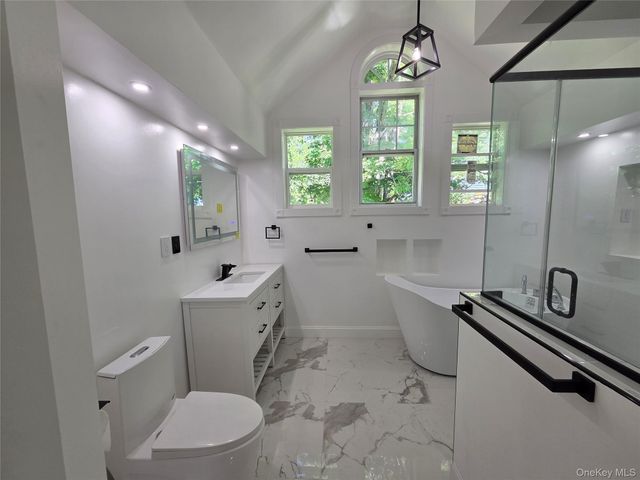 9 Depot Hill Road, Amenia, NY 12501